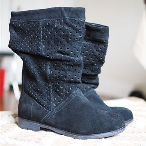 TOMS perforated black suede slouch boot, sz 6